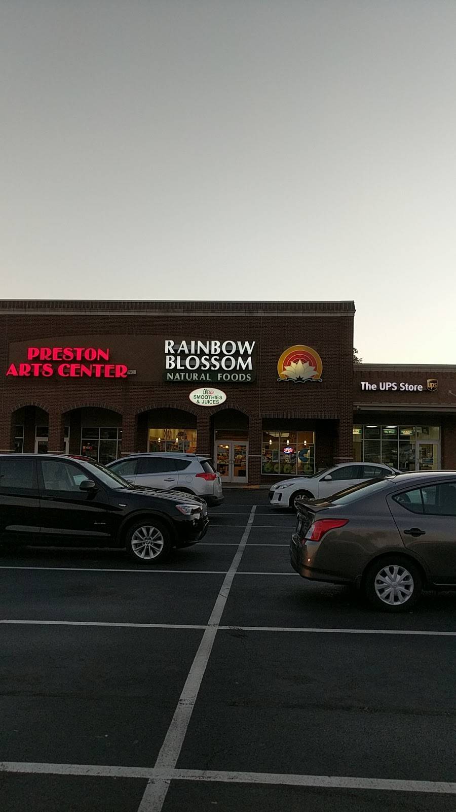 LIFEbar | restaurant | 3046 Bardstown Rd, Louisville, KY 40205, USA | 5024097900 OR +1 502-409-7900