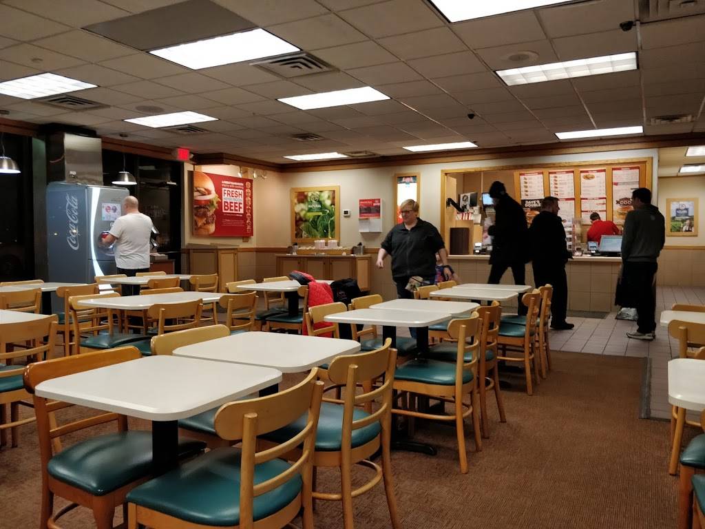 Wendys | restaurant | 15170 E, Bagley Rd, Middleburg Heights, OH 44130, USA | 4404996920 OR +1 440-499-6920