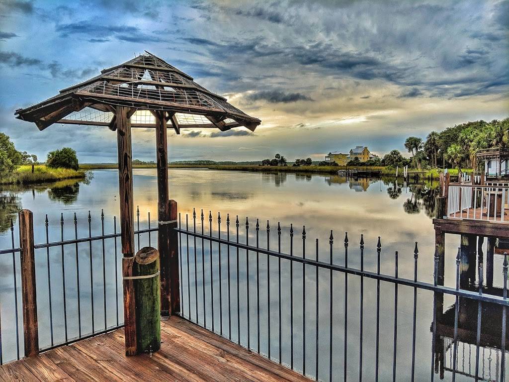 Salt Creek Restaurant | restaurant | 23440 SE 349 Hwy, Suwannee, FL 32692, USA | 3525427072 OR +1 352-542-7072