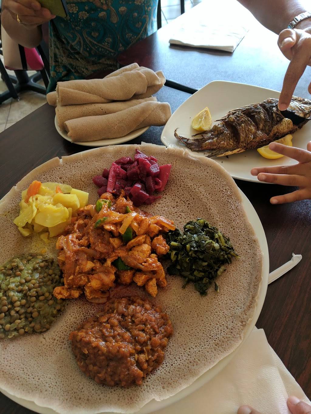Sora Ethiopian Market, Cafe, | restaurant | 5145 Duke St, Alexandria, VA 22304, USA | 7035663855 OR +1 703-566-3855