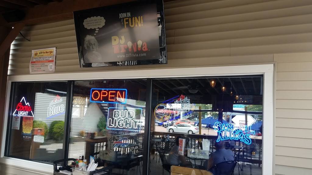 Rookies Sports Bar and Grill | restaurant | 701 Main St, East Aurora, NY 14052, USA | 7167149173 OR +1 716-714-9173