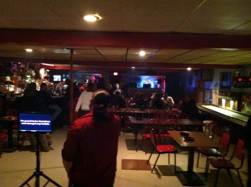 Big Babys Bar & Grill | restaurant | 1929 W 8th St, Anderson, IN 46016, USA | 7656436822 OR +1 765-643-6822