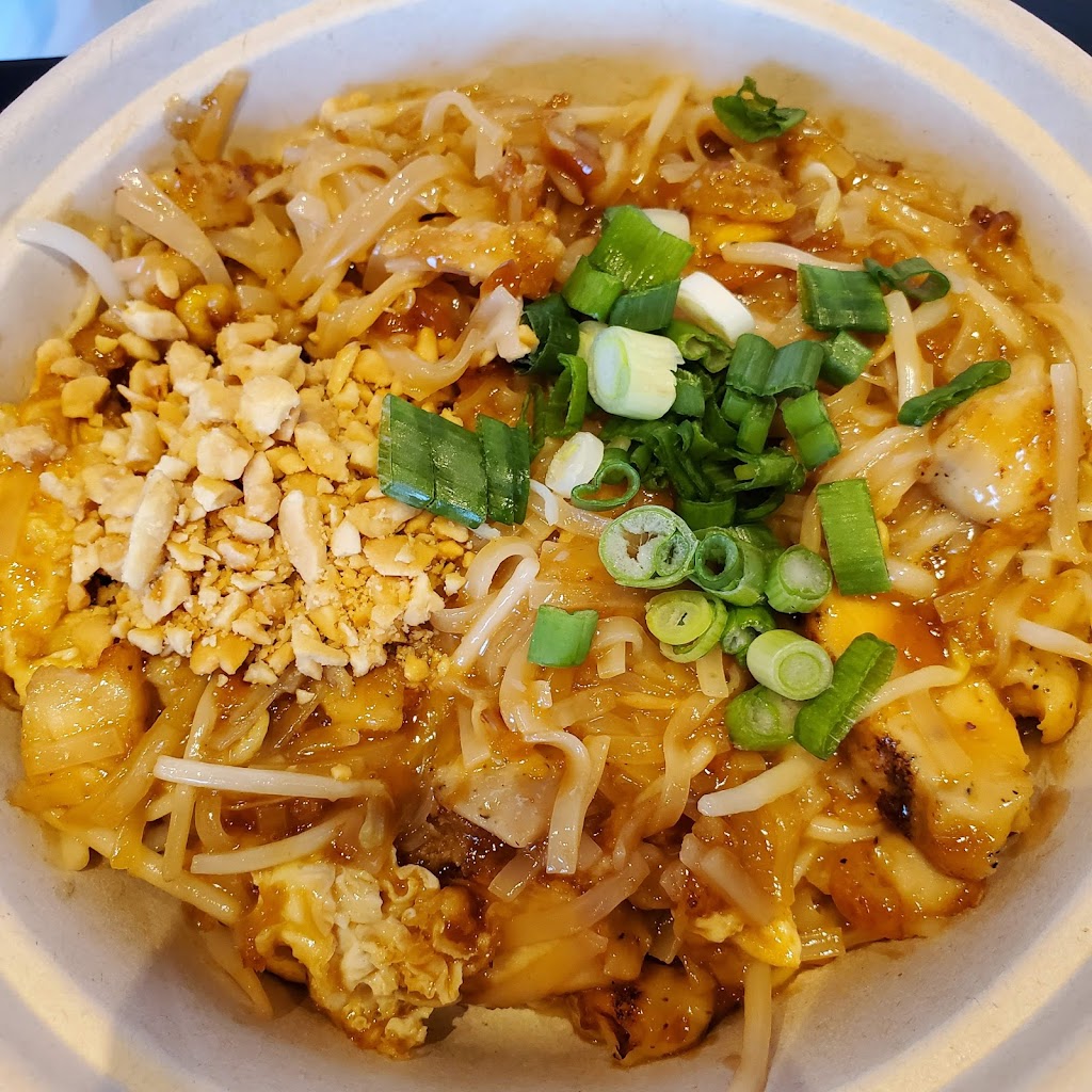 3 Sisters Khmer-Thai Kitchen | restaurant | 2080 Grand St, Lancaster, PA 17601, USA | 7178243003 OR +1 717-824-3003