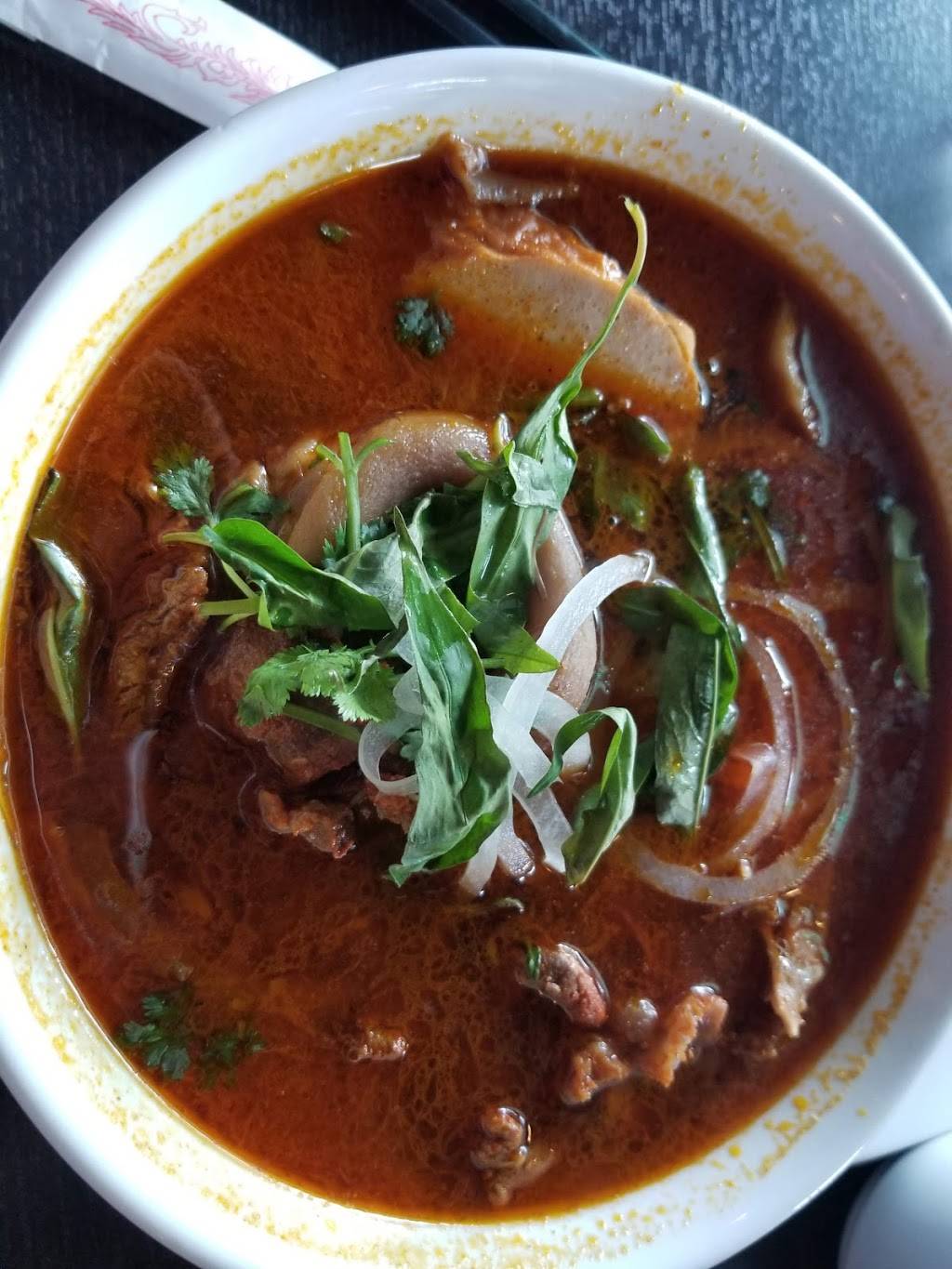 Pho Saigon and Bar | restaurant | 1106 Pontiac Ave, Cranston, RI 02920, USA | 4017800536 OR +1 401-780-0536