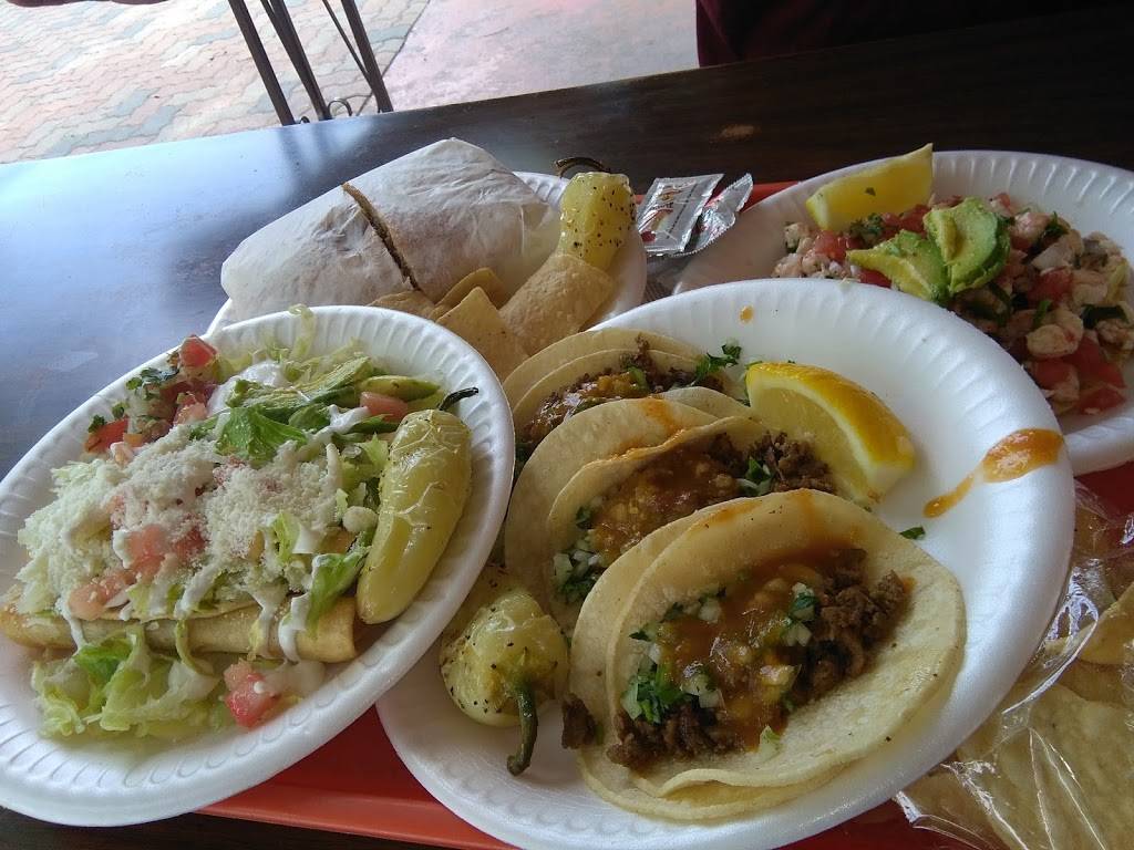 Charros Mexican Food | restaurant | 1131 Main St, Delano, CA 93215, USA | 6617252866 OR +1 661-725-2866