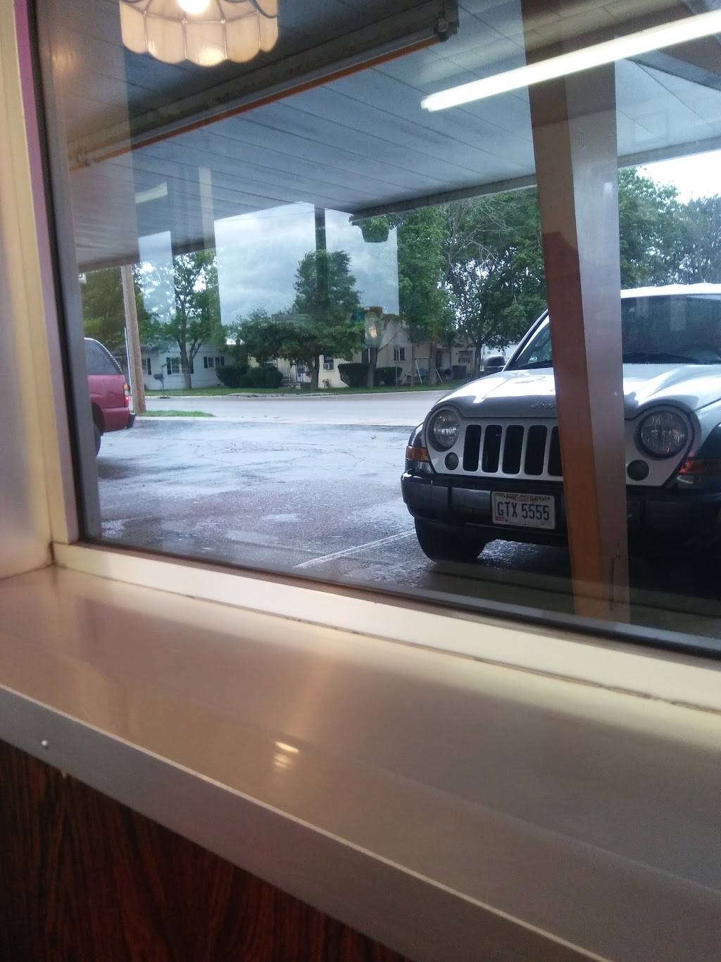 B-K Root Beer Drive In | restaurant | 1407 South St, Piqua, OH 45356, USA | 9377730252 OR +1 937-773-0252