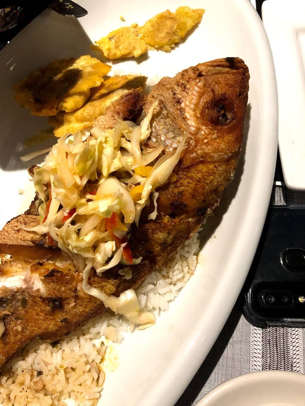 Justins Caribbean Fusion Restaurant | restaurant | 6700 Conroy Rd Ste 120, Orlando, FL 32835, USA | 4078660270 OR +1 407-866-0270