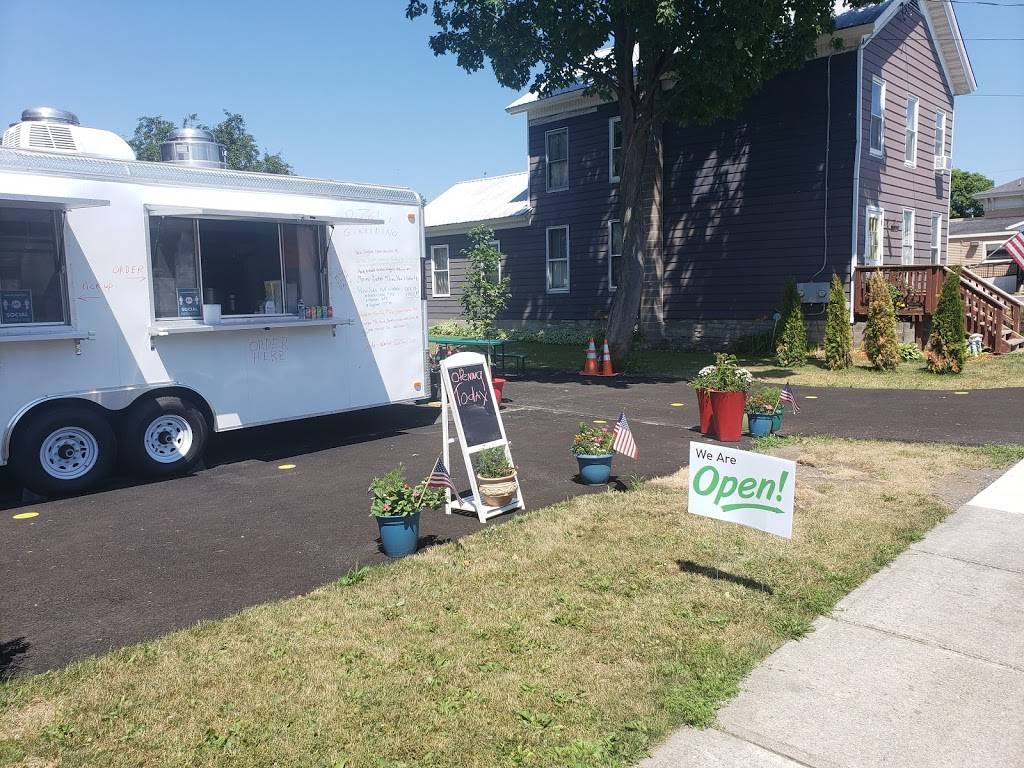 Pizoli Giardino | restaurant | 220 Water St, Dexter, NY 13634, USA | 3154082183 OR +1 315-408-2183