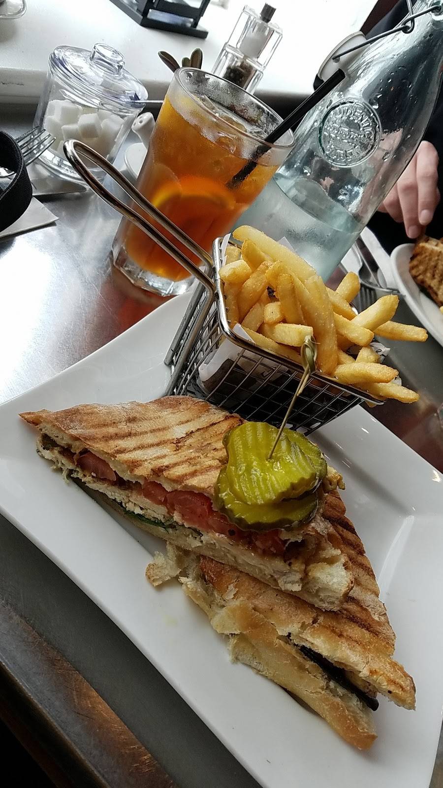 Twist Fells Point | restaurant | 723 S Broadway, Baltimore, MD 21231, USA | 4105224000 OR +1 410-522-4000