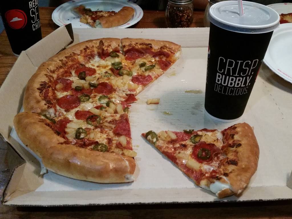 Pizza Hut | restaurant | 16080 Lyndon B Johnson Fwy, Mesquite, TX 75150, USA | 9726814295 OR +1 972-681-4295