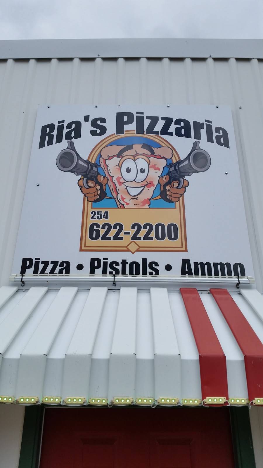 Rias Pizzaria | restaurant | 422 TX-22, Clifton, TX 76634, USA | 2546222500 OR +1 254-622-2500