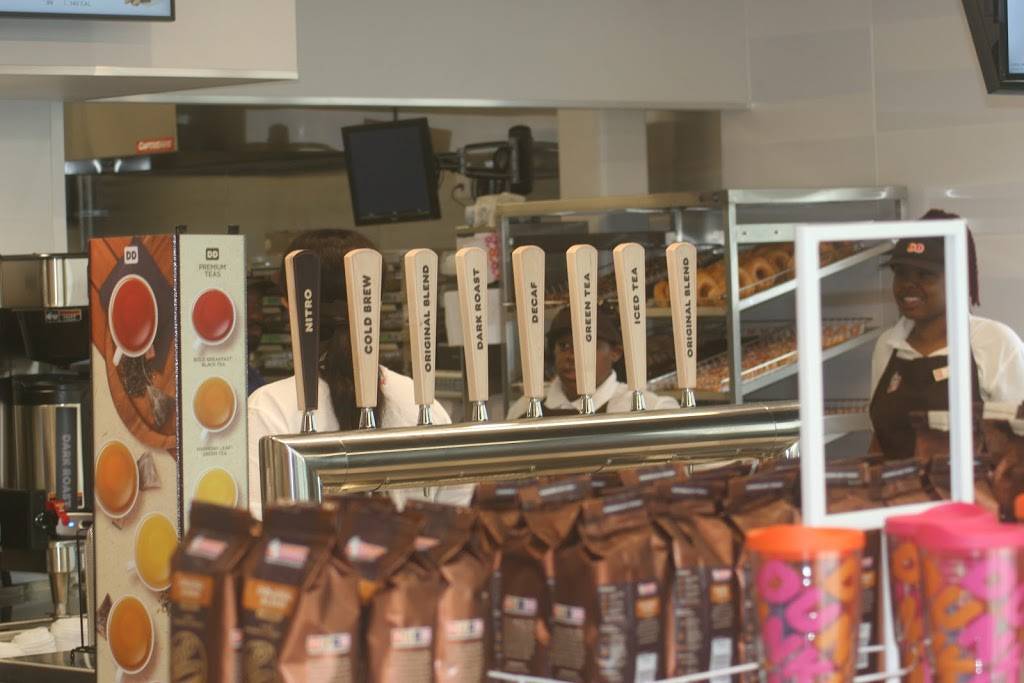 Dunkin | bakery | 8394 Colerain Ave, Cincinnati, OH 45239, USA | 5132462013 OR +1 513-246-2013