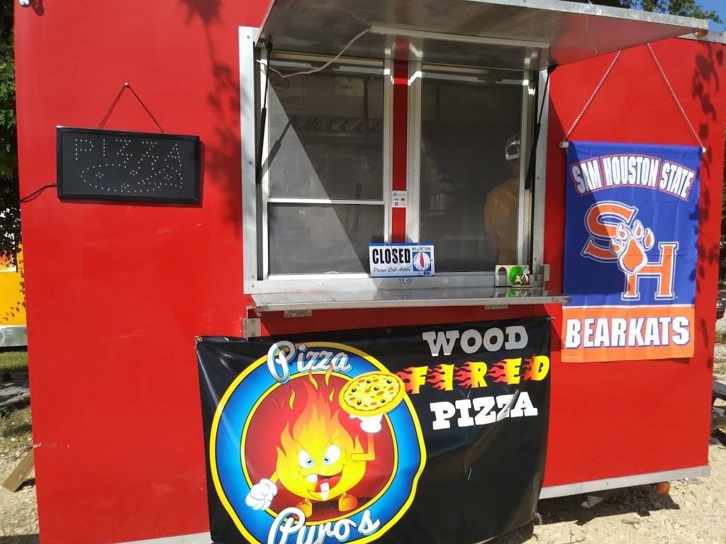 Pizza Pyros Wood Fired Pizza | restaurant | 2020 Sam Houston Ave, Huntsville, TX 77340, USA | 8327642355 OR +1 832-764-2355