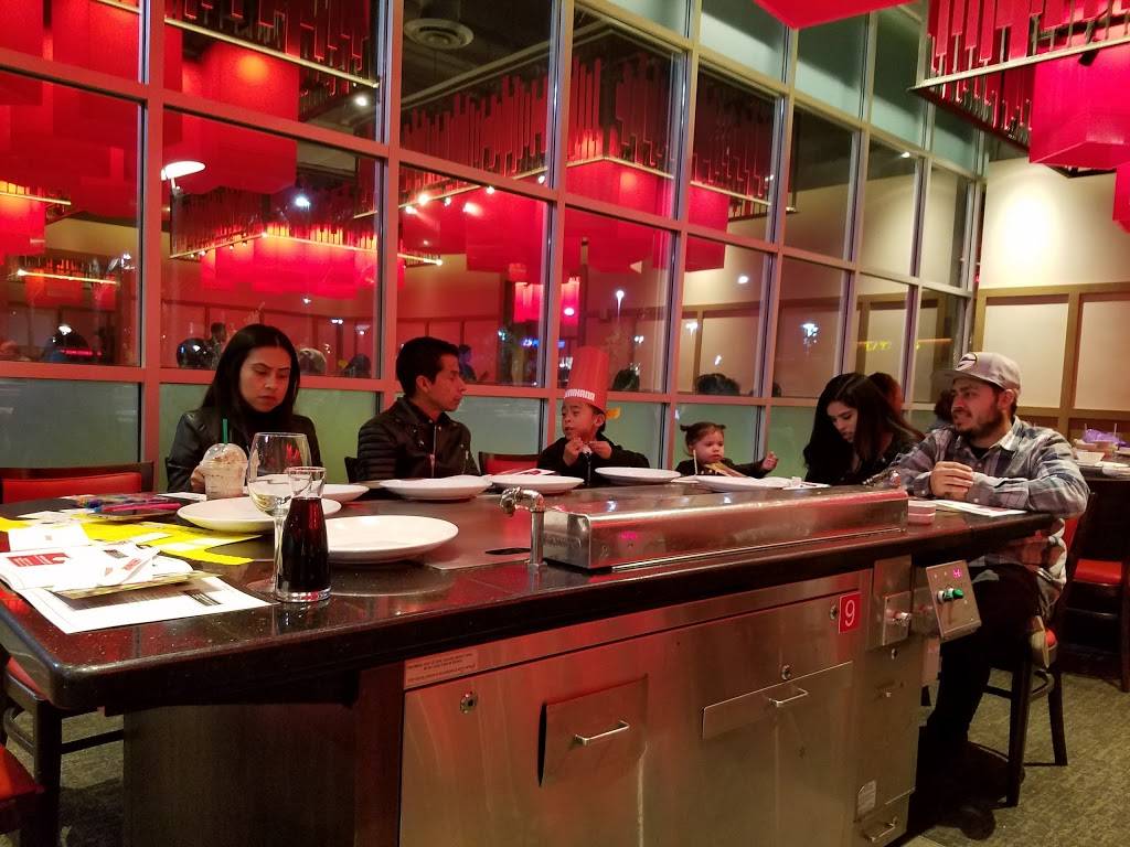 Benihana | restaurant | 8801 Apollo Way, Downey, CA 90242, USA | 5623729210 OR +1 562-372-9210