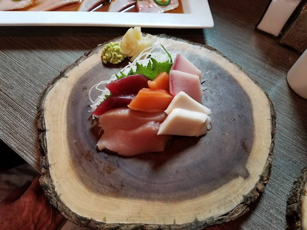 Kokoro Sushi | restaurant | 36 W Gabilan St, Salinas, CA 93901, USA | 8314247553 OR +1 831-424-7553