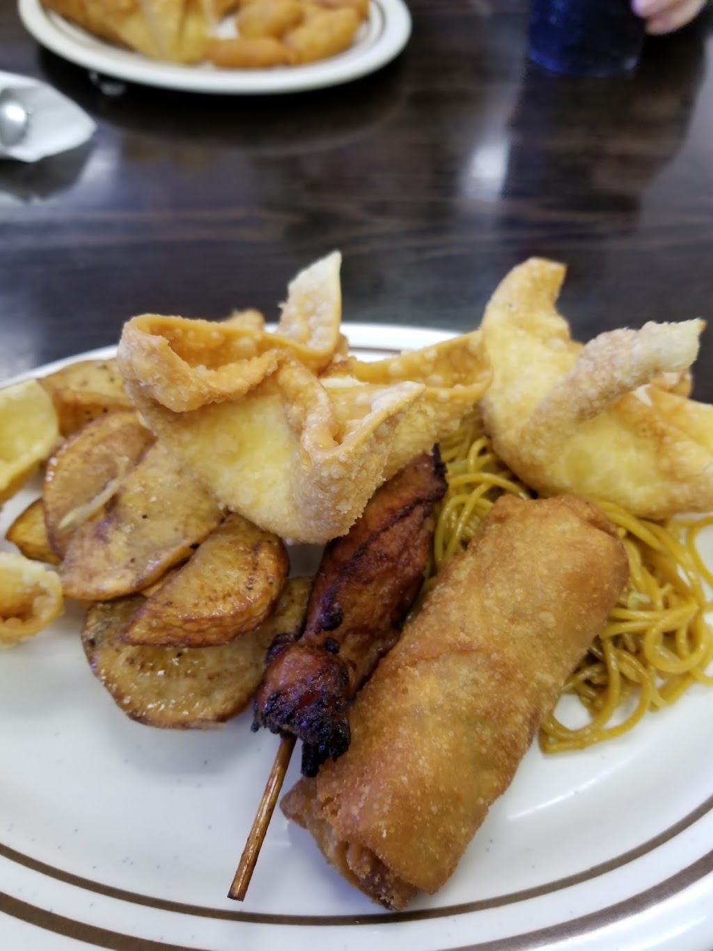 New China Restaurant | restaurant | 723 Oregon St, Hiawatha, KS 66434, USA | 7857422555 OR +1 785-742-2555