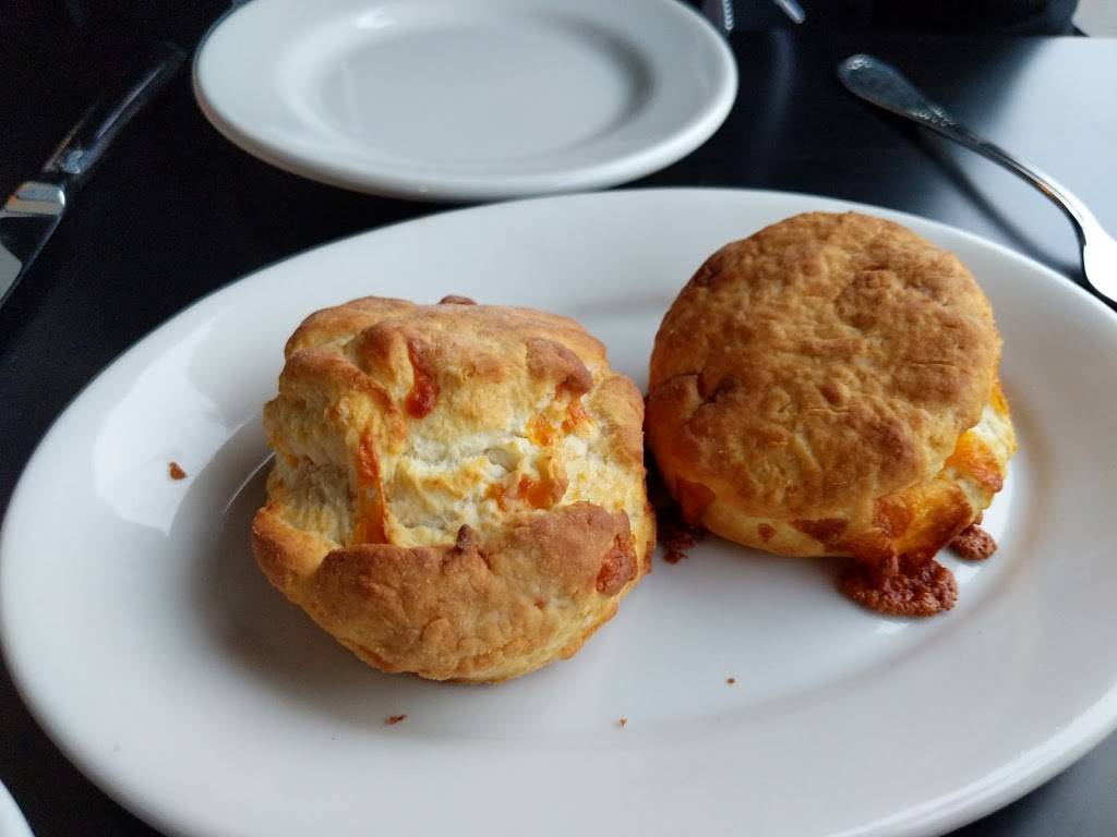 Violets | restaurant | 2301 Clement St, San Francisco, CA 94121, USA | 4156824861 OR +1 415-682-4861