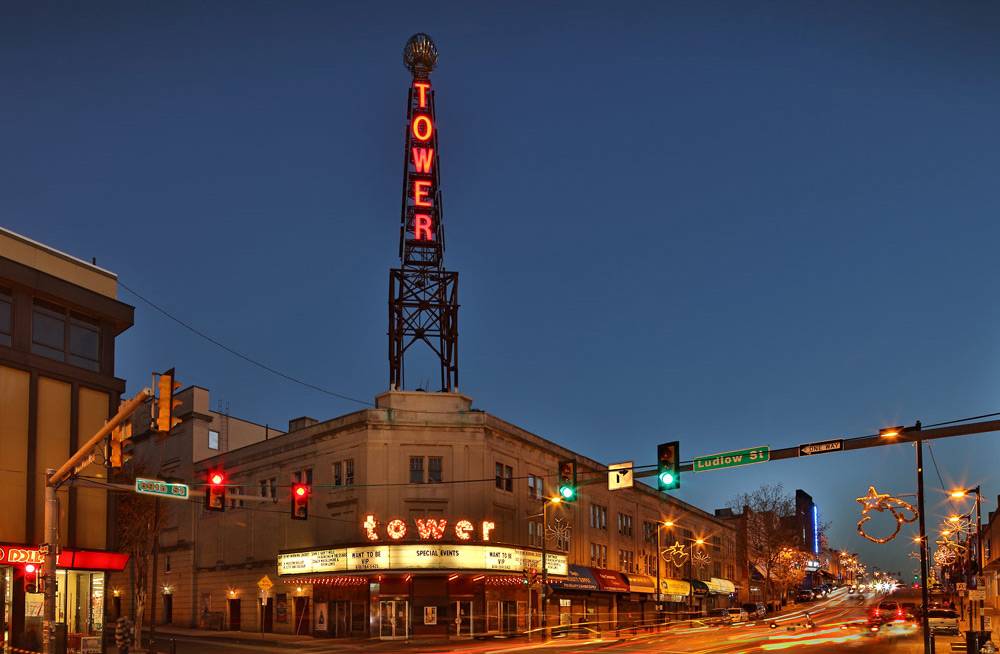 Wolfgang Puck Catering | restaurant | S 69th St, Upper Darby, PA 19082, USA | 9086420727 OR +1 908-642-0727