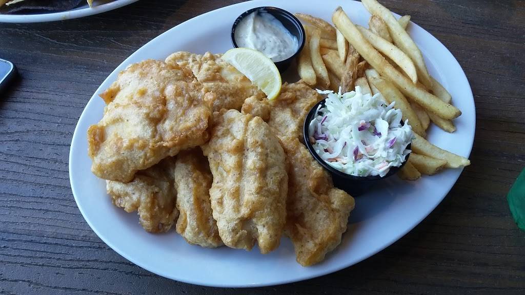 Millers Ale House - Tampa Airport | restaurant | 3860 W Columbus Dr, Tampa, FL 33607, USA | 8133302175 OR +1 813-330-2175