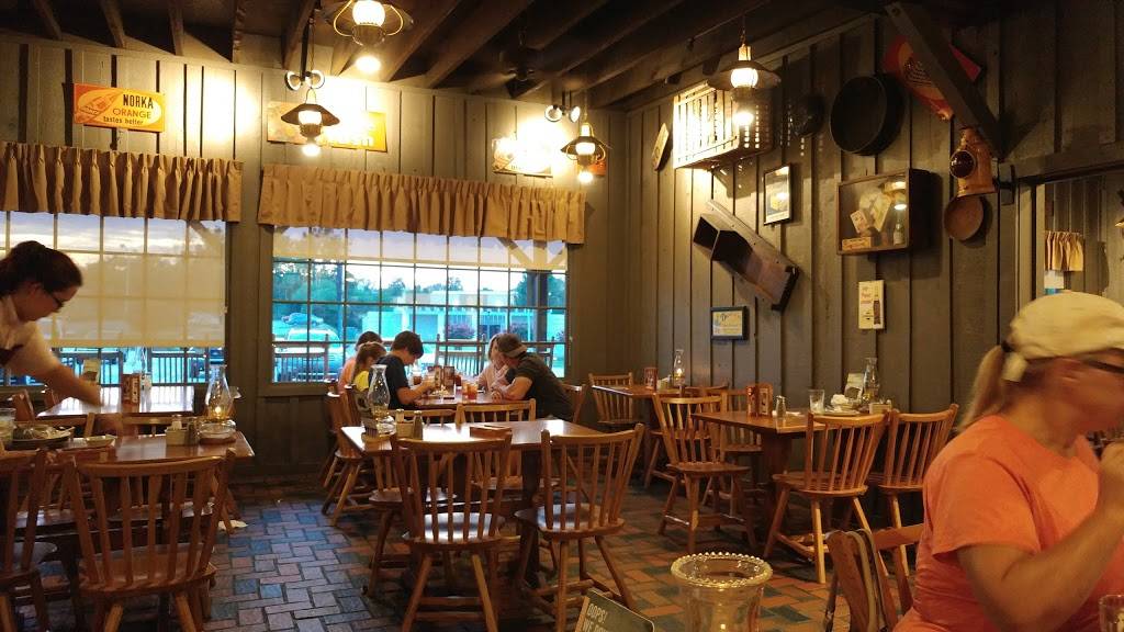 Cracker Barrel Old Country Store | restaurant | 9214 Park W Blvd, Knoxville, TN 37923, USA | 8656906060 OR +1 865-690-6060