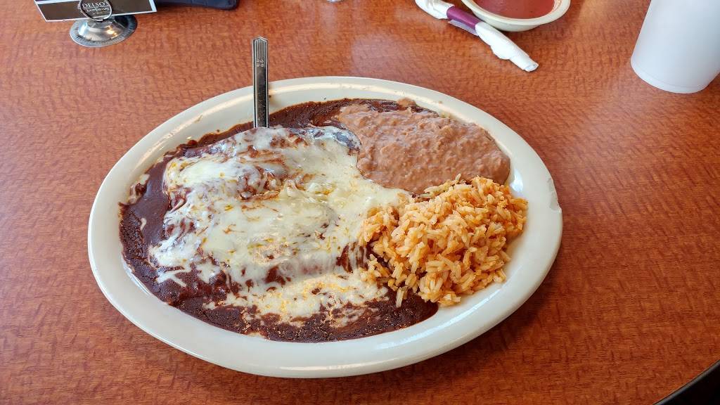 Mi Rodeo Mexican Grill & Seafood | restaurant | 5510 Rigsby Ave, San Antonio, TX 78222, USA | 2106480012 OR +1 210-648-0012