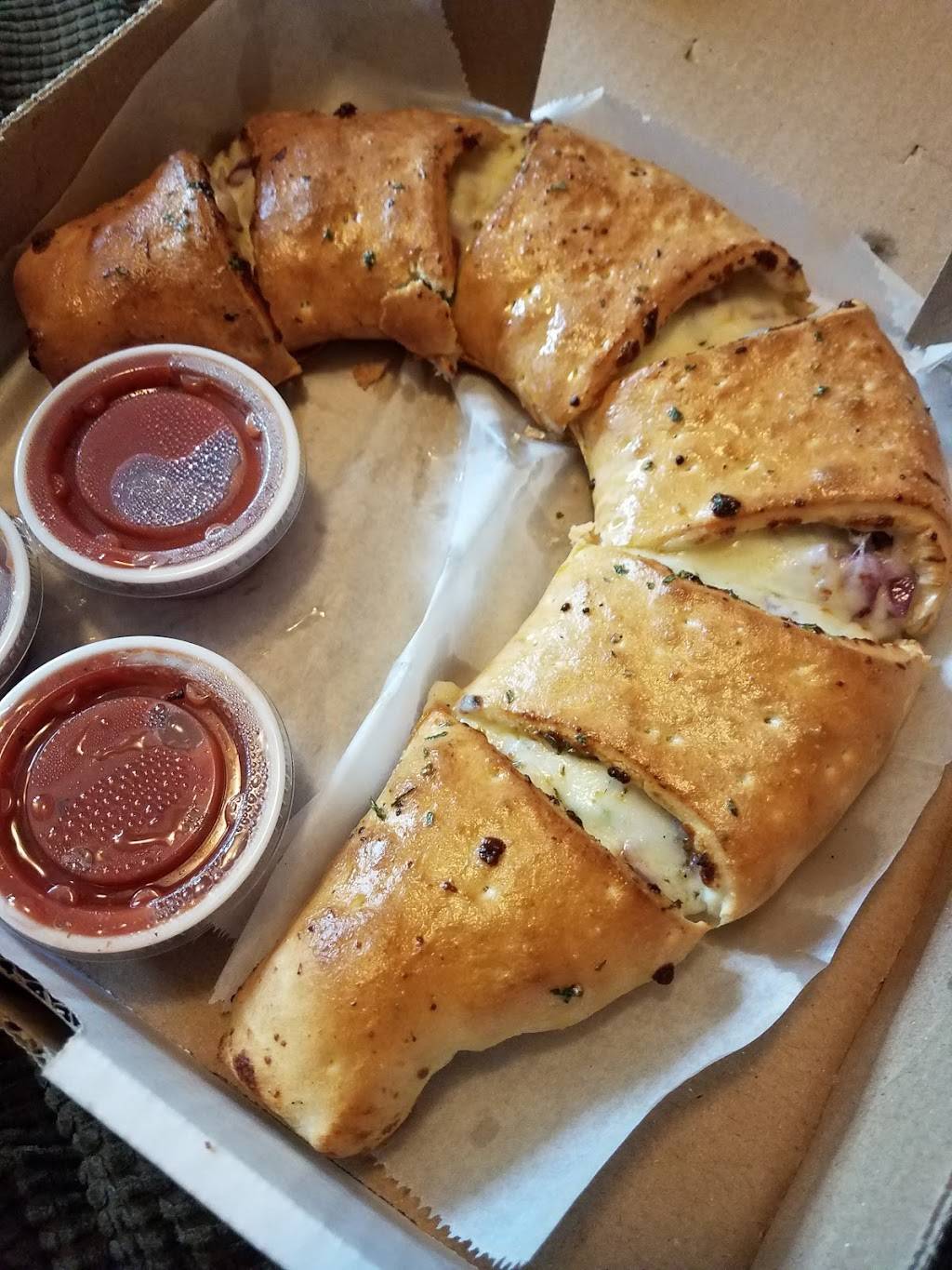 Red & Blues Pizza | restaurant | 4500 S May Ave Ste C, Oklahoma City, OK 73119, USA | 4056022838 OR +1 405-602-2838