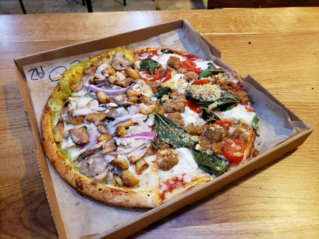 Blaze Pizza | meal takeaway | 3980 Thousand Oaks Blvd, Thousand Oaks, CA 91362, USA | 8057281217 OR +1 805-728-1217