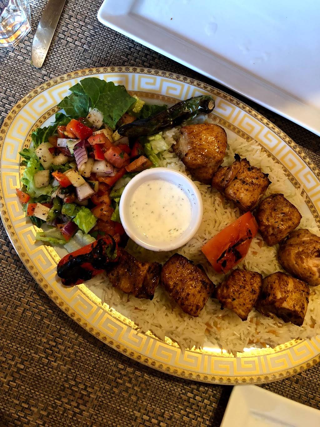 Anatolian Kitchen & Bakery | restaurant | 3151 N Broadway, Chicago, IL 60657, USA | 7736665111 OR +1 773-666-5111