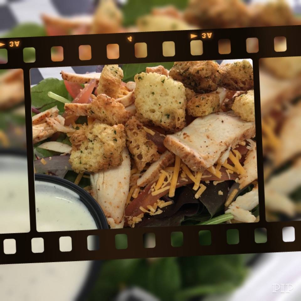 Hibiscus Jerk Hut | restaurant | 1834B N Glenstone Ave, Springfield, MO 65803, USA | 4173194788 OR +1 417-319-4788