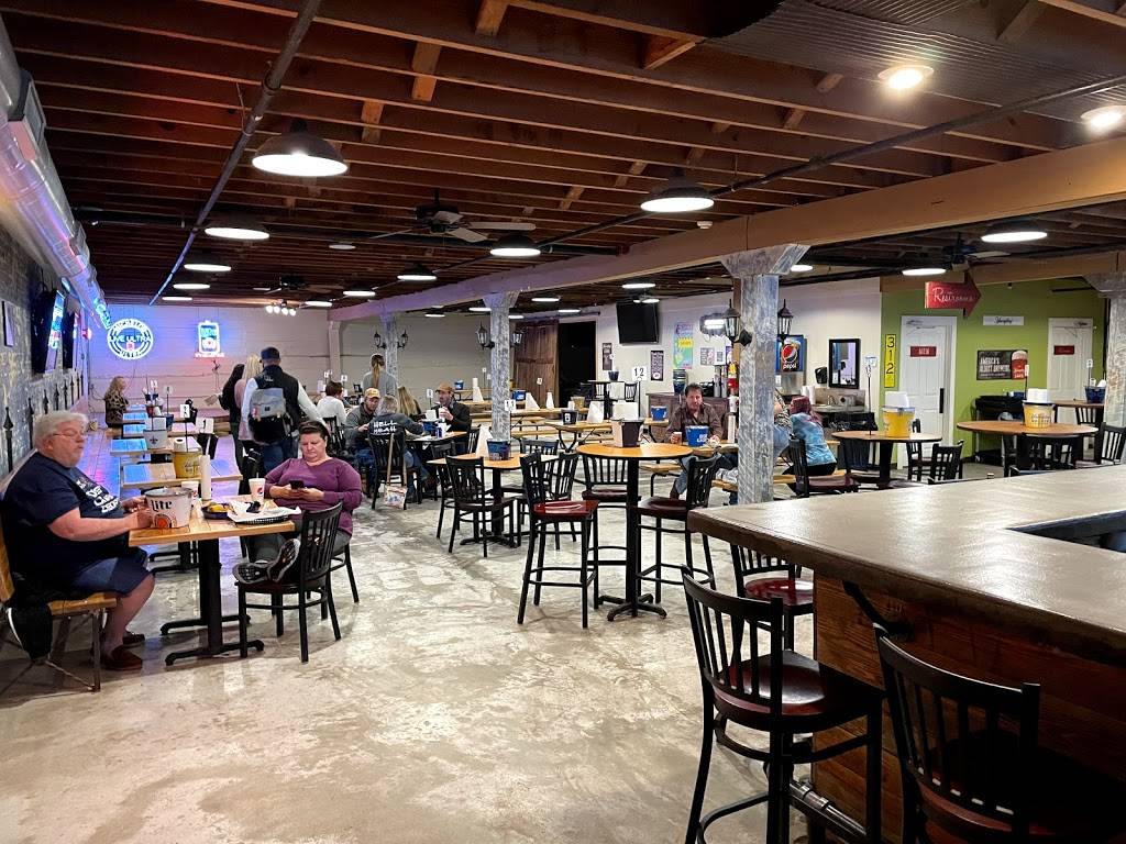 Mudbugs 042 | restaurant | 151 W Government St suite d, Brandon, MS 39042, USA | 6017064751 OR +1 601-706-4751