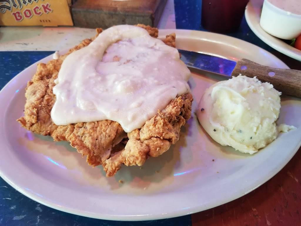 Willies Grill & Icehouse | restaurant | 4051 N Loop 1604 W, San Antonio, TX 78257, USA | 2104934333 OR +1 210-493-4333