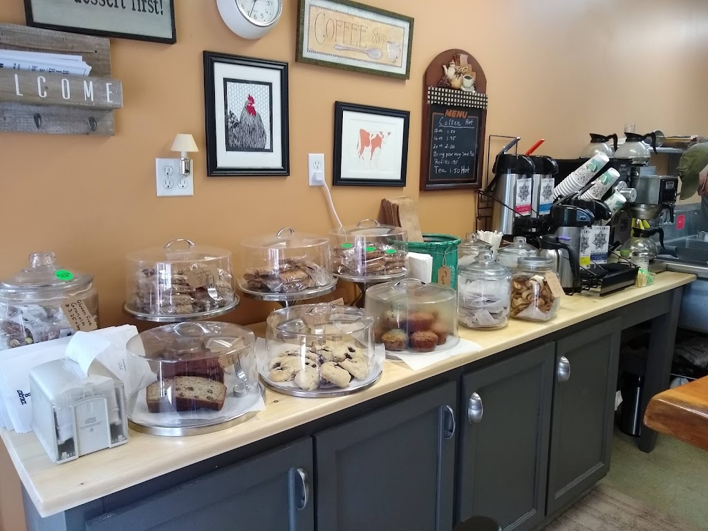 Brown House Bakery and Café | bakery | 613 Chesham Rd, Harrisville, NH 03450, USA | 6038273100 OR +1 603-827-3100