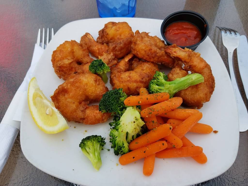 Coachs Club | restaurant | 1200 Main St, Cross Plains, WI 53528, USA | 6084130400 OR +1 608-413-0400