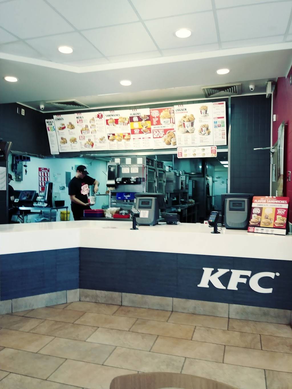 KFC | restaurant | 8270 N Cortaro Rd, Tucson, AZ 85743, USA | 5207440868 OR +1 520-744-0868