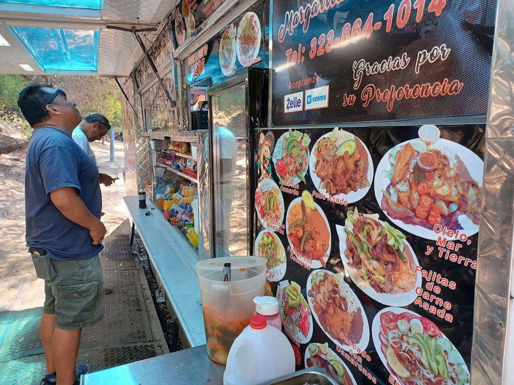 Margaritas Kitchen | restaurant | 13981 Mulholland Dr, Beverly Hills, CA 90210, USA | 3238641044 OR +1 323-864-1044