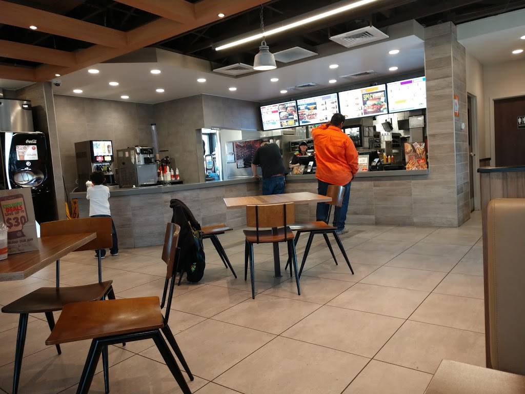 Burger King | restaurant | 2708 11th Ave, Greeley, CO 80631, USA | 3033533240 OR +1 303-353-3240