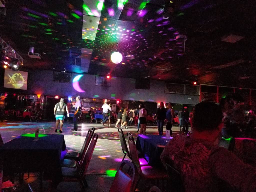 Leonardos Vermont | restaurant | 2800 S Vermont Ave, Los Angeles, CA 90007, USA | 3237370291 OR +1 323-737-0291