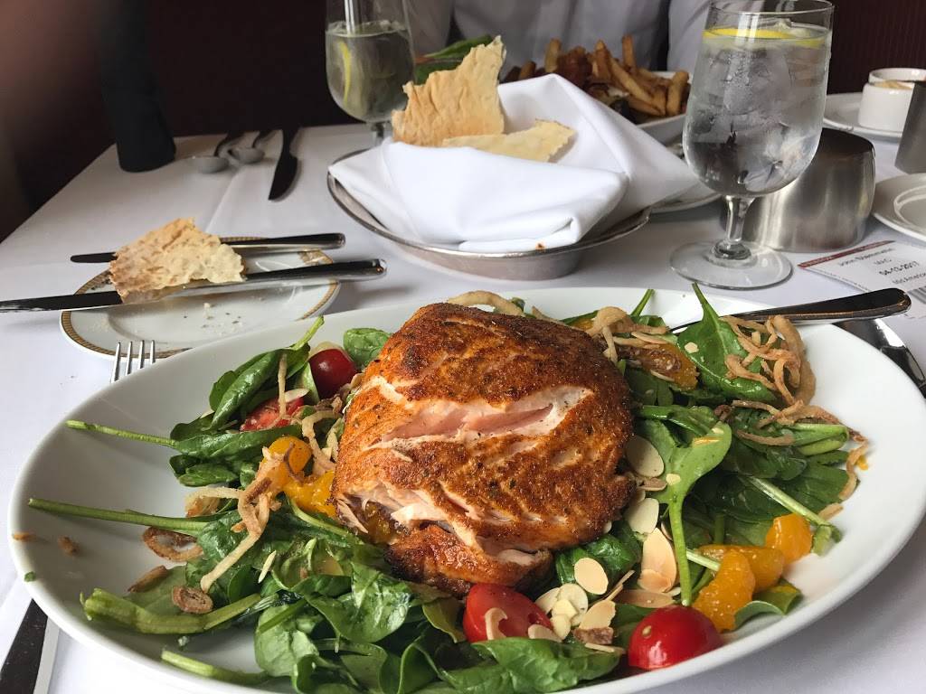 The Mid-America Club | restaurant | 200 East Randolph Drive, 80th Floor, Chicago, IL 60601, USA | 3128611100 OR +1 312-861-1100