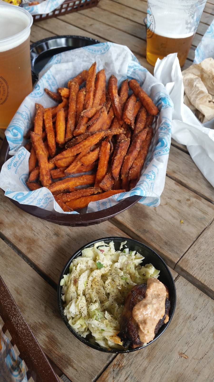 The Getaway | restaurant | 13090 Gandy Blvd N, St. Petersburg, FL 33702, USA | 7273175751 OR +1 727-317-5751