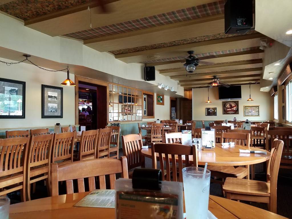 Goose Blind Grill & Bar | meal delivery | 512 Gold St, Green Lake, WI 54941, USA | 9202946363 OR +1 920-294-6363