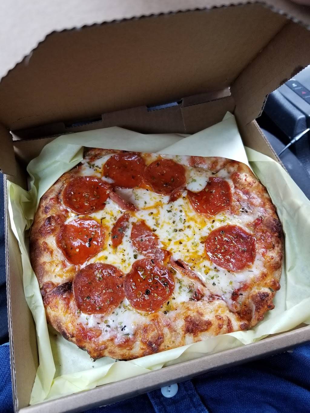 Guido Deli & Pizza | restaurant | 9755 Arrow Rte G, Rancho Cucamonga, CA 91730, USA | 9099808962 OR +1 909-980-8962