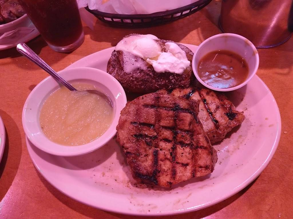 Texas Roadhouse | restaurant | 390 NY-211, Middletown, NY 10940, USA | 8453437427 OR +1 845-343-7427