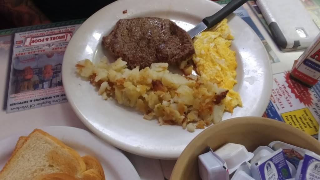 Jack & Marys Restaurant | restaurant | 1360 Hesperides Rd, Lake Wales, FL 33853, USA | 8636761851 OR +1 863-676-1851