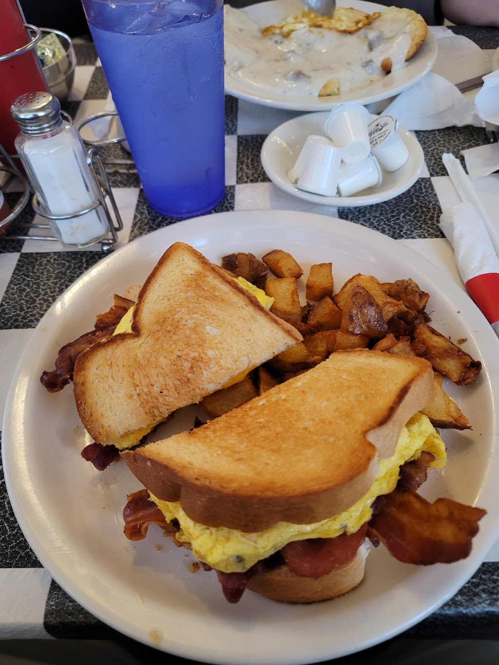 Marys Kitchen | restaurant | 1083 US-98, Destin, FL 32541, USA | 8508424435 OR +1 850-842-4435