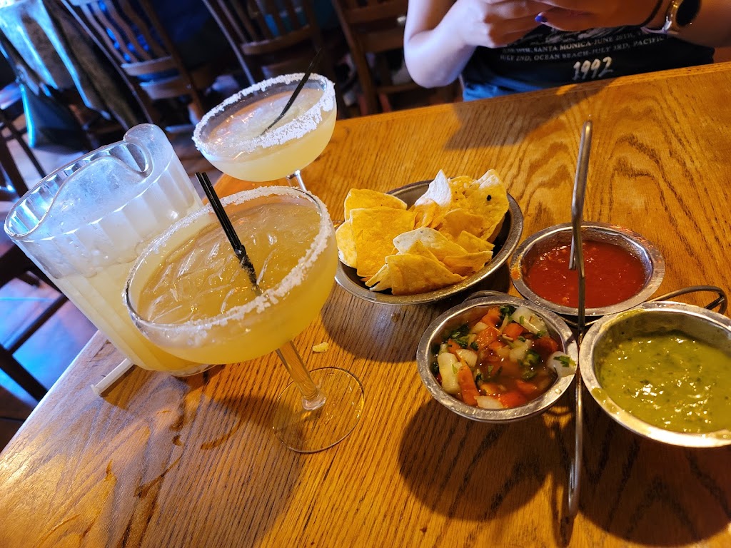 La Parrilla Suiza | restaurant | 5602 E Speedway Blvd, Tucson, AZ 85711, USA | 5207474838 OR +1 520-747-4838