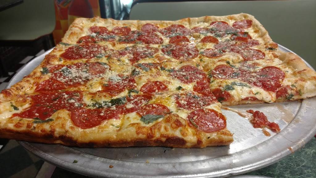 Delicioso Pizza & Subs | meal delivery | 1032 Hamilton St, Allentown, PA 18101, USA | 6104332559 OR +1 610-433-2559