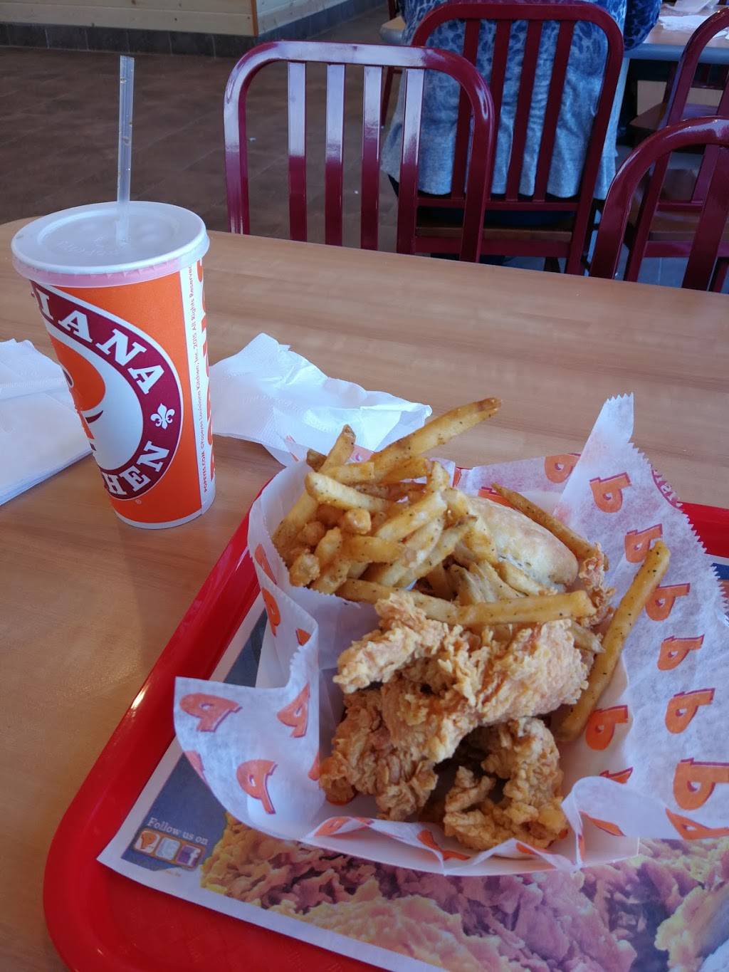 Popeyes Louisiana Kitchen | restaurant | 947 S Jefferson Ave, Cookeville, TN 38501, USA | 9318541906 OR +1 931-854-1906