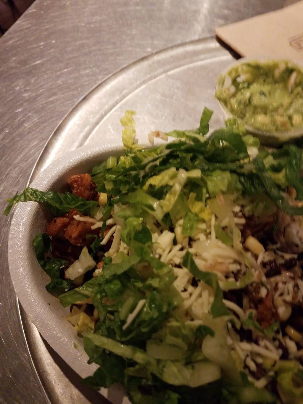 Chipotle Mexican Grill | restaurant | 3757 S Gilbert Rd Ste 110, Gilbert, AZ 85297, USA | 4809638585 OR +1 480-963-8585