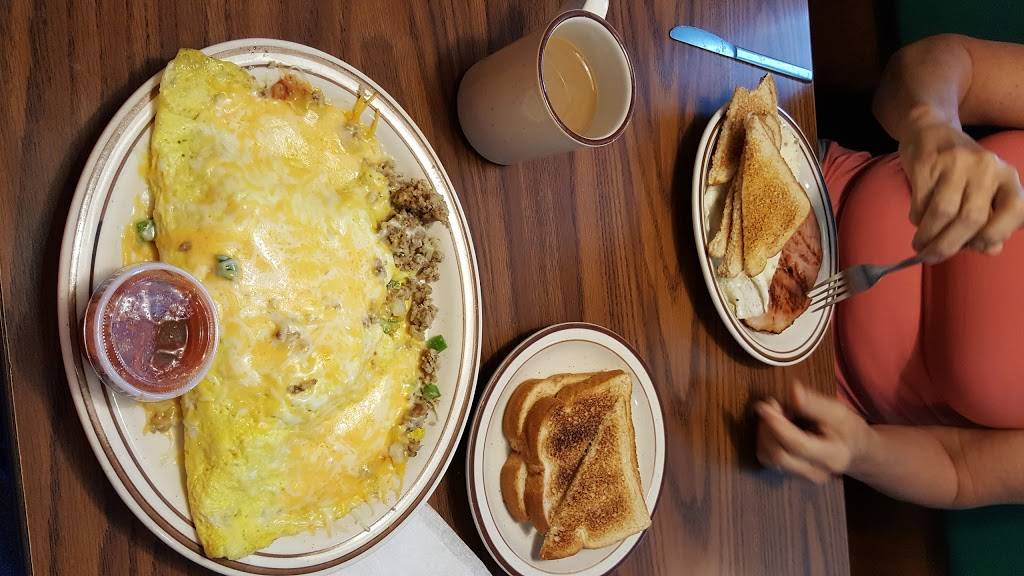 Spokes Country Kitchen | restaurant | 1001 S State St, Pioneer, OH 43554, USA | 4197379561 OR +1 419-737-9561