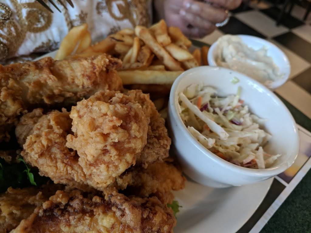 Metro Diner | cafe | 2068 Plank Rd, Fredericksburg, VA 22401, USA | 5406421369 OR +1 540-642-1369